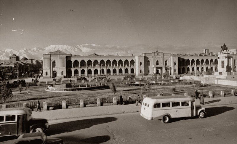 عکس قدیمی میدان توپخانه