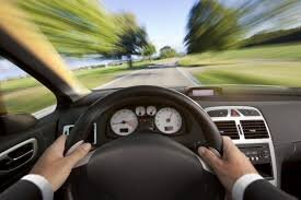 آیا میدانستید در اتوبان های آلمان حداکثر سرعت مجاز بینهایت است و شما میتوانید بدون محدودیت سرعت رانندگی کنید؟/ویدیو دیدنی از حداکثر سرعت مجاز در کشور های متعدد!