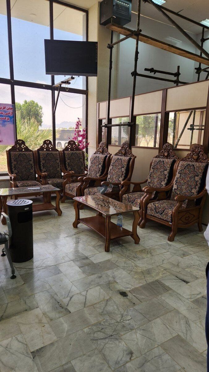 میز و صندلی فرودگاهی ایران