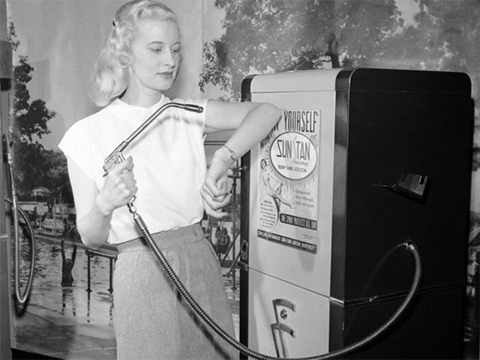 دستگاه برنزه بین راهی؛ سال 1949
