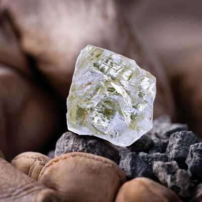 (ویدئو) 5 تا از گران ترین ماده های عجیب و خطرناک جهان / میلیون ها برابر ارزشمندتر از الماس و طلا