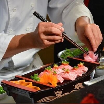 انسانی‌ترین ایده‌ی رستوران؛ رستورانی در ژاپن که توسط افراد دارای آلزایمر اداره میشه!/اسمشم سفارش های اشتباهیه