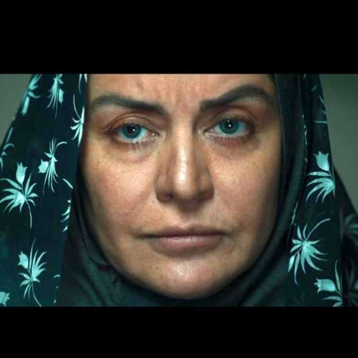 (فیلم) بازگویی تجاوز به مریلا زارعی در دوران کودکی اش در سکانسی از سریال افعی تهران / از حسش می تونی دردی که کشیده رو بفهمی