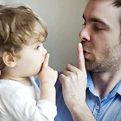 9 عبارتی که به هیچ عنوان نباید به فرزندتان بگویید / مراقب گفتارتان با کودکتان باشید