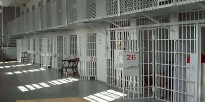 غیر قابل فرار ترین زندان جهان!/ زندانی که هیچ محکومی نتوانسته از آن زنده بیرون بیاید