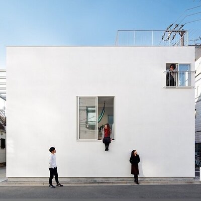 (تصاویر) «بالکن‌های معکوس» در معماری متفاوت خانه‌ های ژاپنی/ از کمترین جا دارن بیشترین استفاده رو میکنن